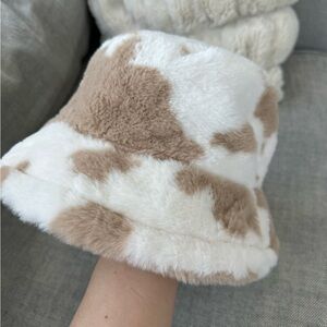 Faux Fur Cow Print Soft Bucket Hat